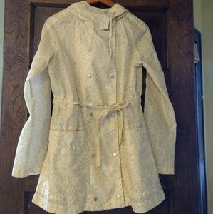 Adorable snap-up yellow floral raincoat